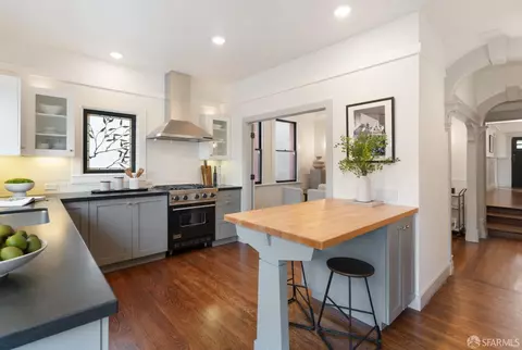1570 12th Ave, San Francisco, CA 94122 photo 14