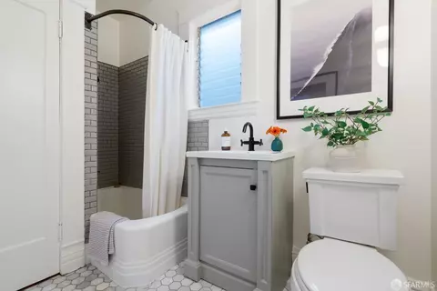 1570 12th Ave, San Francisco, CA 94122 photo 27
