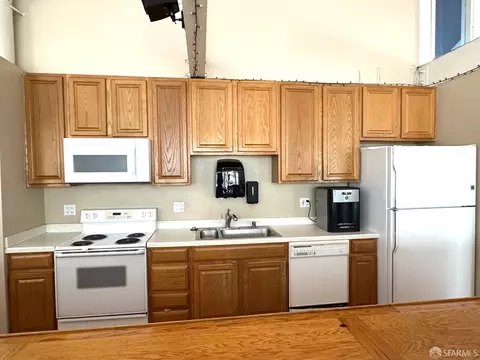 Kitchen - 1126 Cherry Ave #86, San Bruno, CA 94066 photo 3 of 4