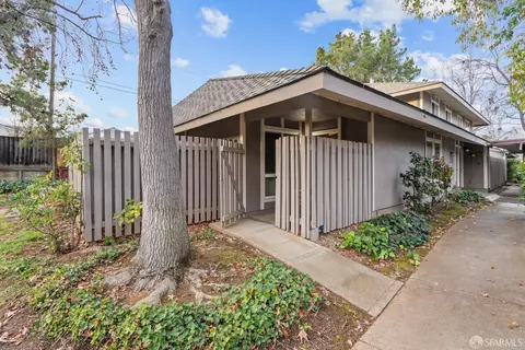 21101 White Fir Ct, Cupertino, CA 95014