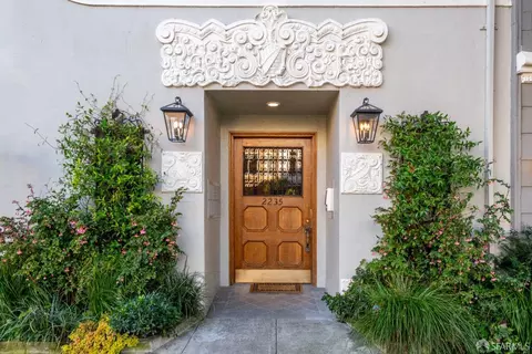 2235 Beach St #201, San Francisco, CA 94123