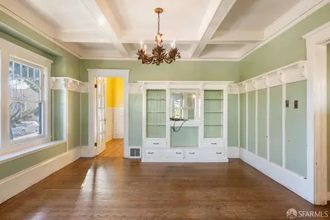 Living - 101 Morse St, San Francisco, CA 94112 photo 5 of 5