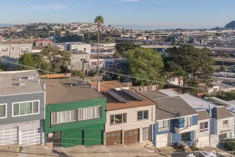 View/Area - 127 Putnam St, San Francisco, CA 94110 photo 2 of 13