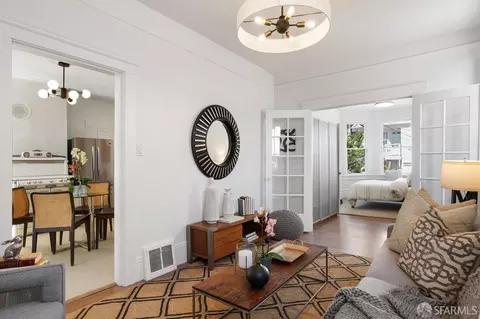 7 Wright St, San Francisco, CA 94110 photo 6
