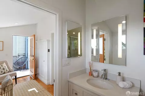 7 Wright St, San Francisco, CA 94110 photo 16