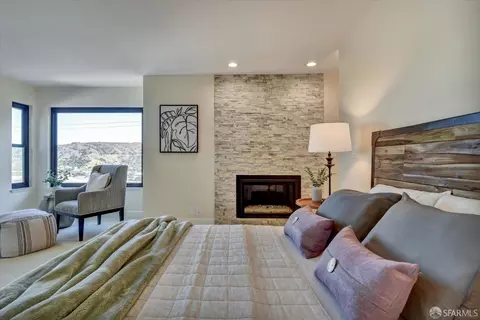 Bedroom - 150 Olympian Way, Pacifica, CA 94044 photo 4 of 13