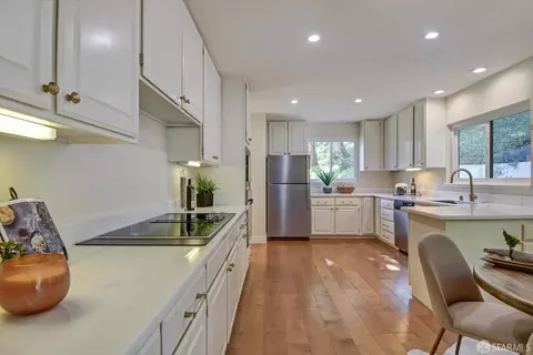 Kitchen - 150 Olympian Way, Pacifica, CA 94044 photo 2 of 8
