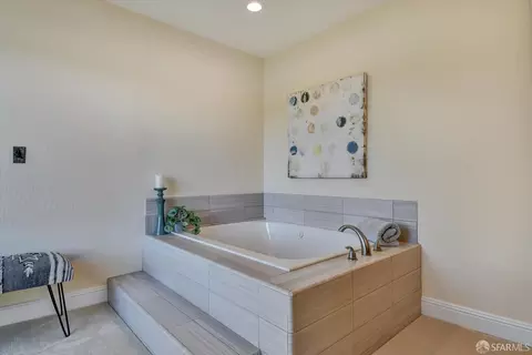 Bath - 150 Olympian Way, Pacifica, CA 94044 photo 5 of 8