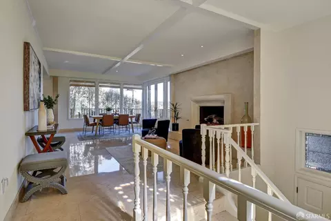 Entry Way - 150 Olympian Way, Pacifica, CA 94044 photo 1 of 1