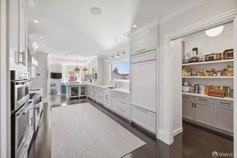 Kitchen - 2606 Octavia St, San Francisco, CA 94123 photo 4 of 10
