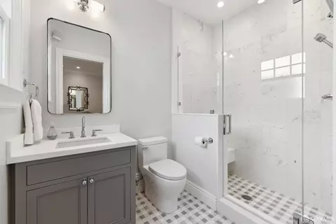 Bath - 2606 Octavia St, San Francisco, CA 94123 photo 8 of 9