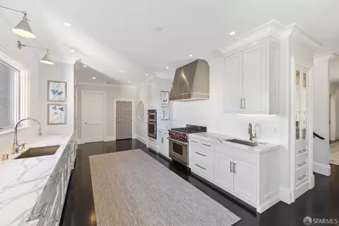 Kitchen - 2606 Octavia St, San Francisco, CA 94123 photo 2 of 10