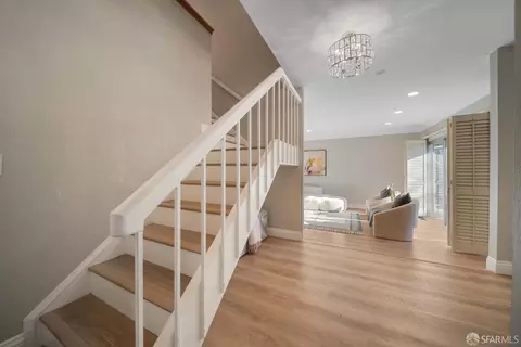 Entry Way - 916 Park Pacifica Ave, Pacifica, CA 94044 photo 4 of 5