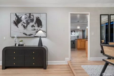 Entry Way - 916 Park Pacifica Ave, Pacifica, CA 94044 photo 1 of 5