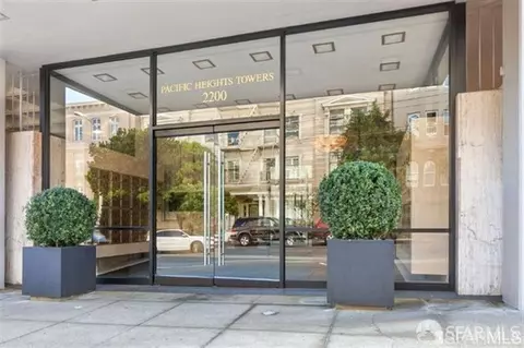 2200 Sacramento St #701, San Francisco, CA 94115