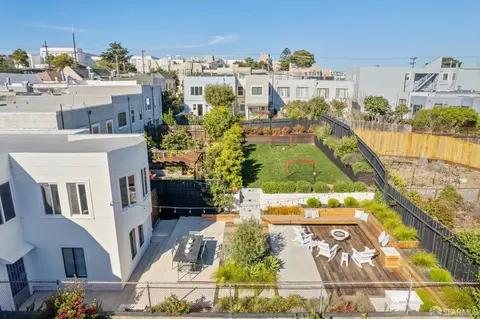 Exterior - 726 30th Ave, San Francisco, CA 94121 photo 2 of 9