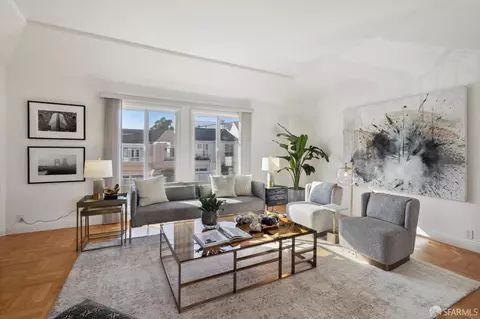 Living - 726 30th Ave, San Francisco, CA 94121 photo 1 of 4