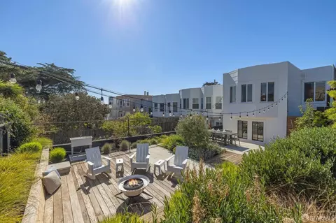 Exterior - 726 30th Ave, San Francisco, CA 94121 photo 4 of 9