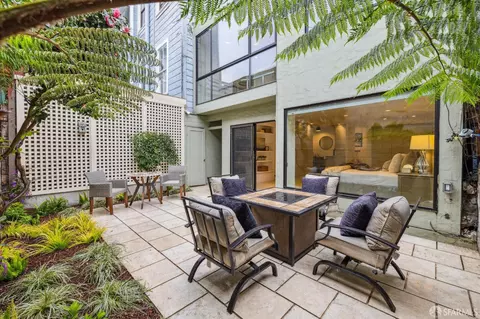 Exterior - 3 Mccormick St, San Francisco, CA 94109 photo 5 of 6