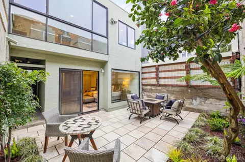 Exterior - 3 Mccormick St, San Francisco, CA 94109 photo 3 of 6