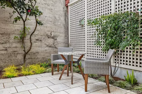 Exterior - 3 Mccormick St, San Francisco, CA 94109 photo 2 of 6