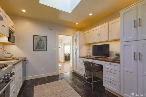 Kitchen - 134 Staples Ave, San Francisco, CA 94112 photo 1 of 2