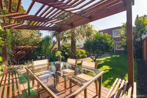 Exterior - 134 Staples Ave, San Francisco, CA 94112 photo 2 of 12
