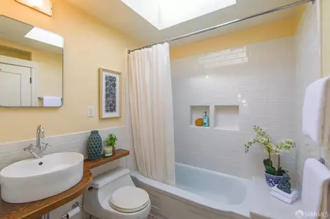 Bath - 134 Staples Ave, San Francisco, CA 94112 photo 1 of 2