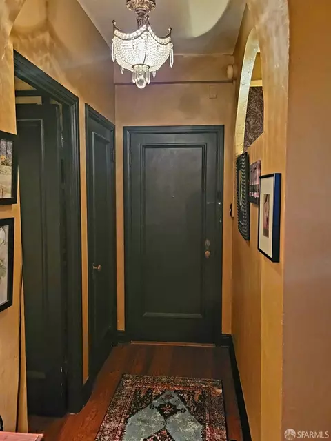 Entry Way - 631 Ofarrell St #907, San Francisco, CA 94109 photo 1 of 3