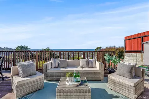 Exterior - 552 Miller Ave, Pacifica, CA 94044 photo 5 of 9