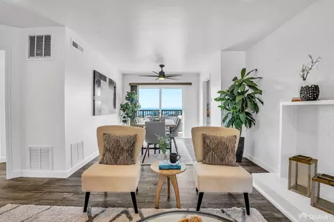 Living - 552 Miller Ave, Pacifica, CA 94044 photo 2 of 2