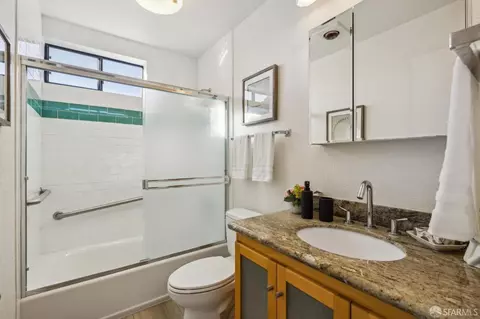 Bath - 96 Caire Ter, San Francisco, CA 94107 photo 1 of 3