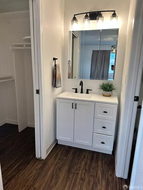 Bath - 82 Pacific Ave, San Bruno, CA 94066 photo 1 of 1