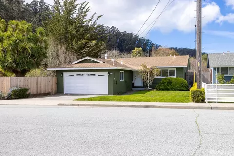 1336 Capistrano Dr, Pacifica, CA 94044