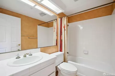 Bath - 143 Haslemere Ct, Lafayette, CA 94549 photo 1 of 4