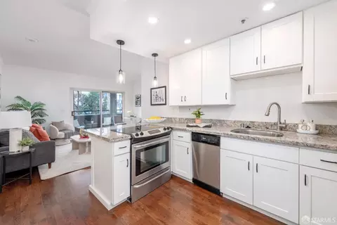 201 Harrison St #111, San Francisco, CA 94105