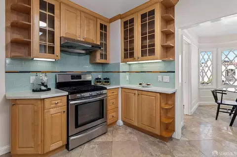 Kitchen - 1277 Cayuga Ave, San Francisco, CA 94112 photo 4 of 4