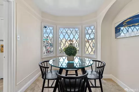 Dining - 1277 Cayuga Ave, San Francisco, CA 94112 photo 3 of 4