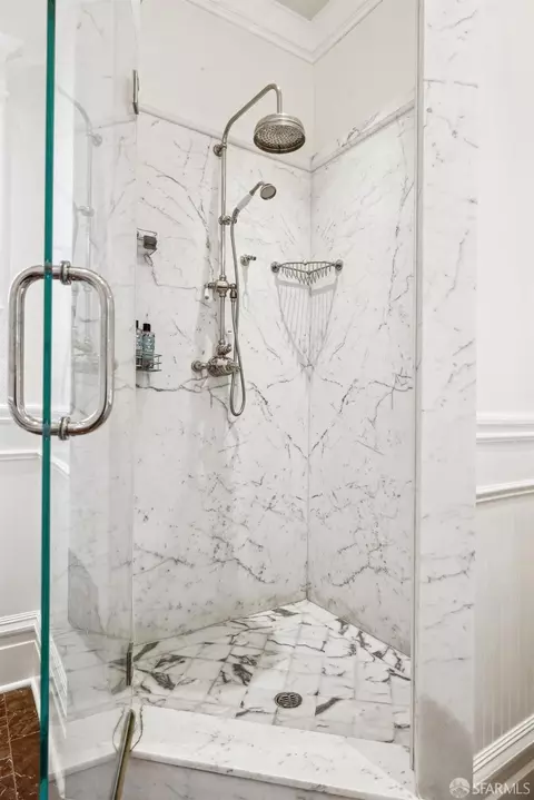Bath - 2871 Clay St, San Francisco, CA 94115 photo 2 of 4