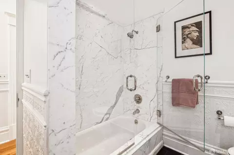 Bath - 2871 Clay St, San Francisco, CA 94115 photo 4 of 4