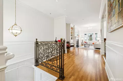 Entry Way - 2871 Clay St, San Francisco, CA 94115 photo 2 of 8