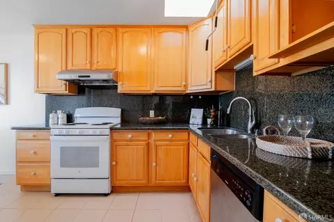 Kitchen - 2134 27th Ave, San Francisco, CA 94116 photo 3 of 3
