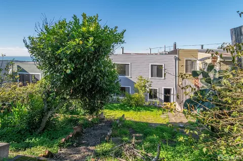 Exterior - 2134 27th Ave, San Francisco, CA 94116 photo 3 of 6