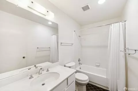 Bath - 49 Dorado Ter, San Francisco, CA 94112 photo 6 of 7