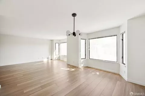 Living - 49 Dorado Ter, San Francisco, CA 94112 photo 23 of 24