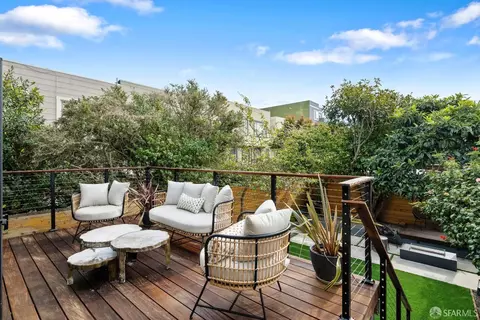 Exterior - 421 Point Lobos Ave, San Francisco, CA 94121 photo 2 of 11