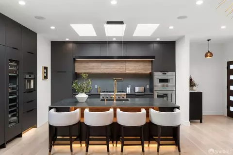 Kitchen - 421 Point Lobos Ave, San Francisco, CA 94121 photo 3 of 7