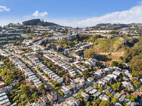 557 Congo St, San Francisco, CA 94131 photo 44