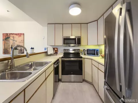 Kitchen - 601 Van Ness Ave #209, San Francisco, CA 94102 photo 2 of 5