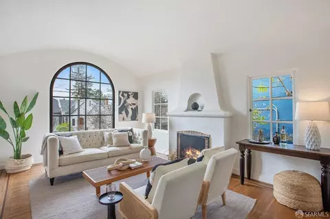 3622 Monterey Blvd, Oakland, CA 94619